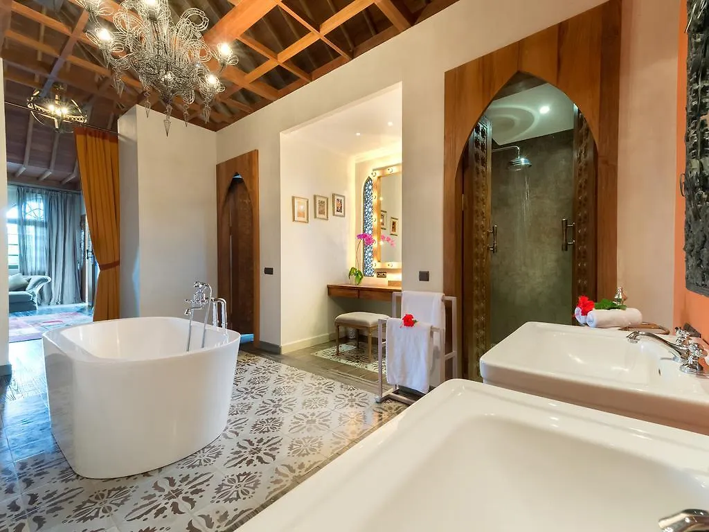 Sayang D'Amour Seminyak Villa